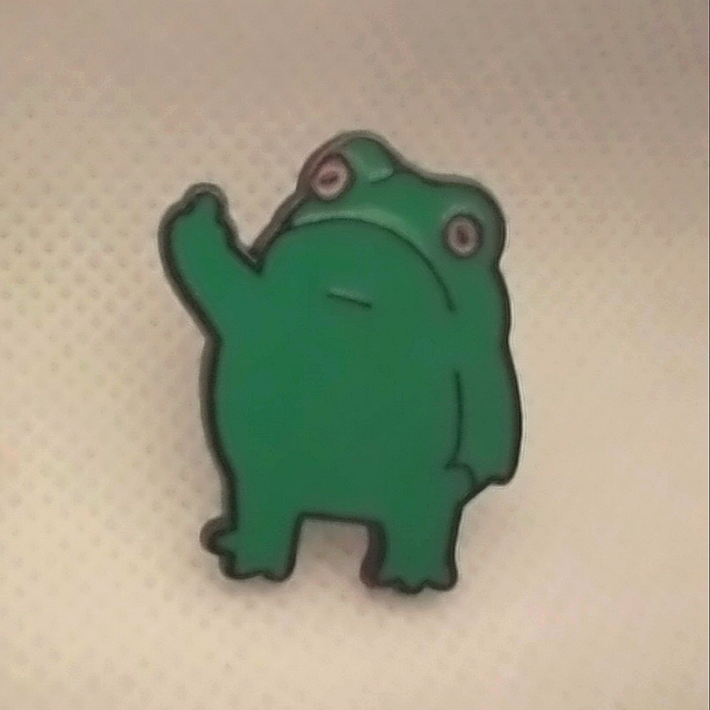 🧁 3/$30 Angry Frog Giving the Finger Enamel Pin NEW